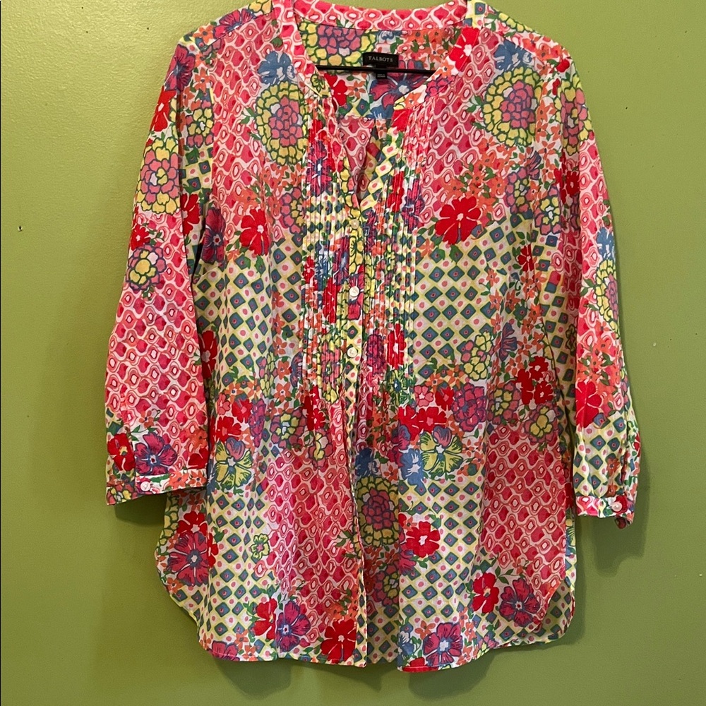 Talbots Floral Geometric Tunic Blouse in 100% cotton with 3/4 sleeves
